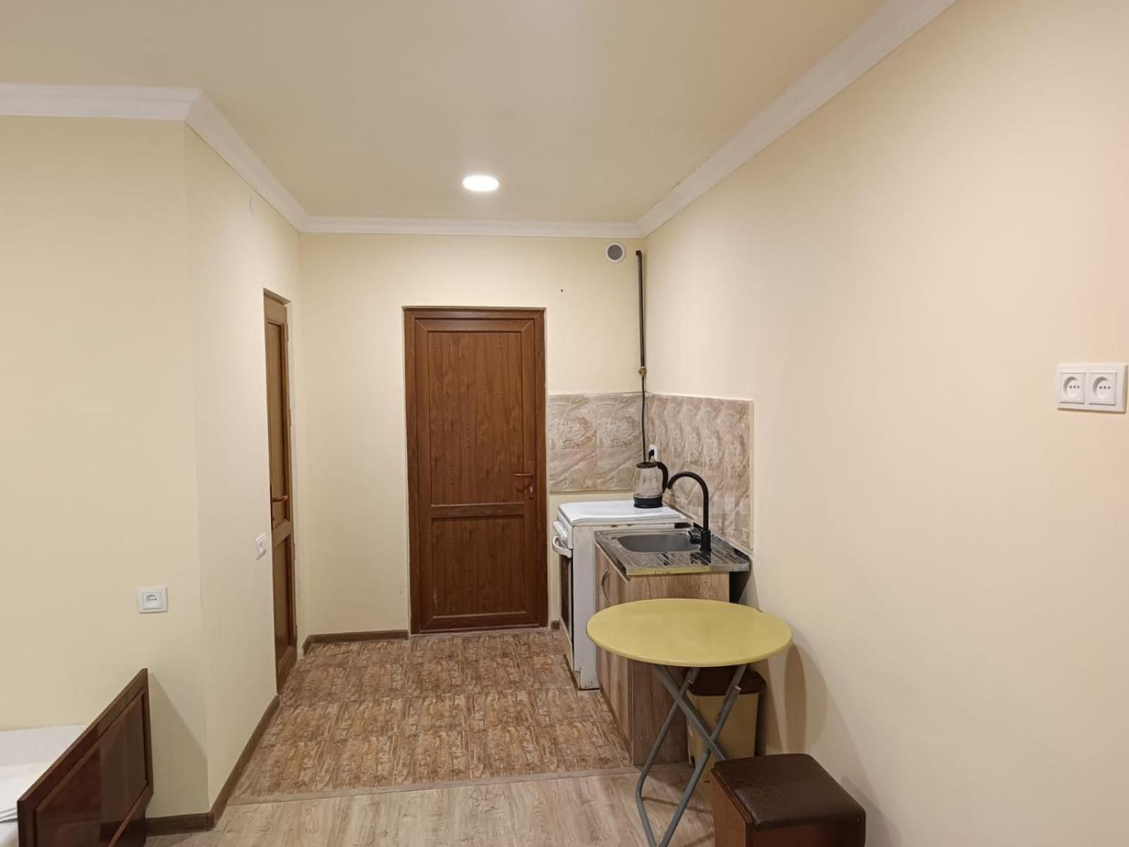 Verishen Guest House B&B Goris Ngoại thất bức ảnh